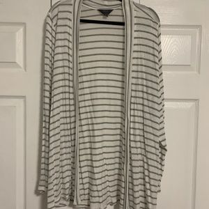 Women’s plus size cardigan